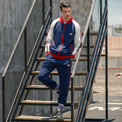 Two-piece set of male tracksuit sports