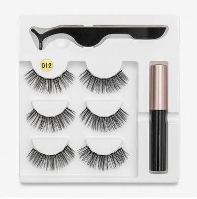 Pair Of False Eyelashes With Magnets