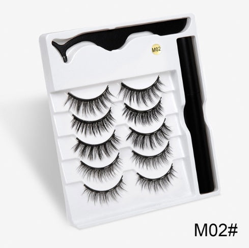 Pair Of False Eyelashes With Magnets