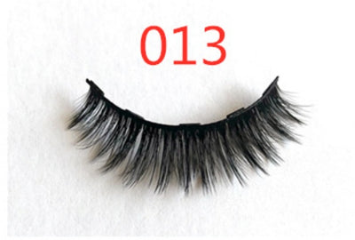 Pair Of False Eyelashes With Magnets