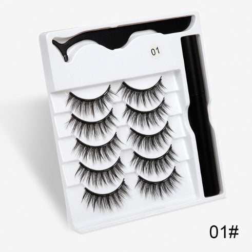 Pair Of False Eyelashes With Magnets