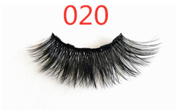 Pair Of False Eyelashes With Magnets