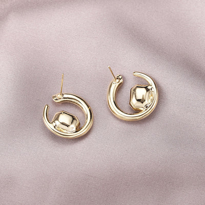 Trendy Niche Irregular Earrings