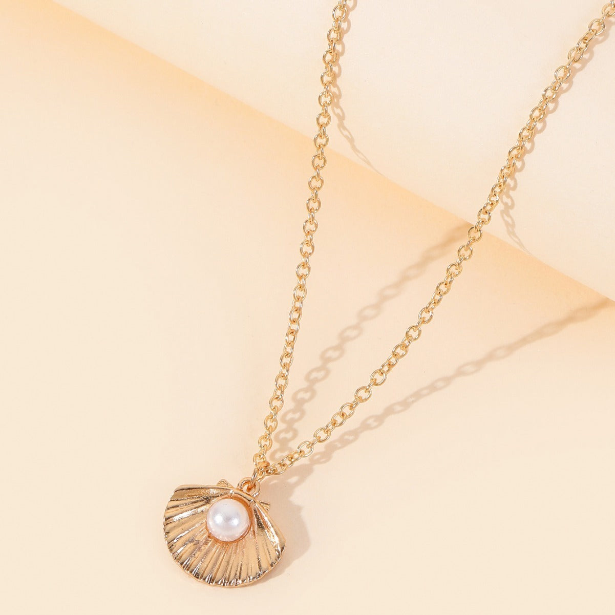 Shell Pearl Necklace For Women